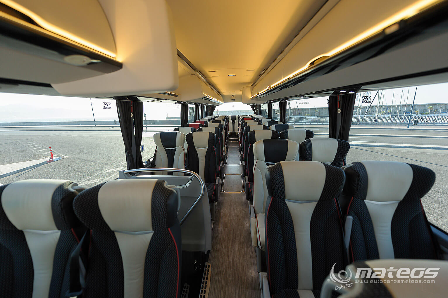 Autocar 59 plazas Autocares Mateos – interior